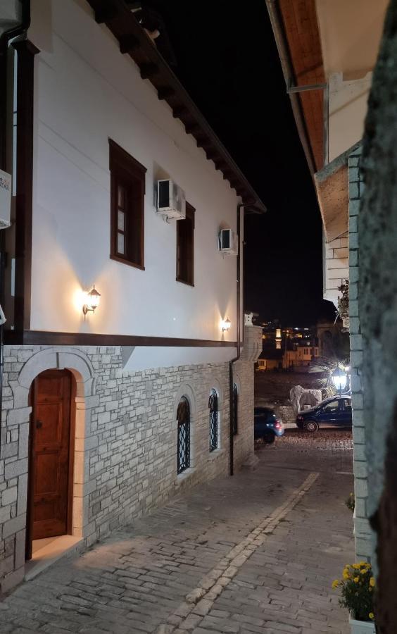 Master Hotel Берат Екстериор снимка