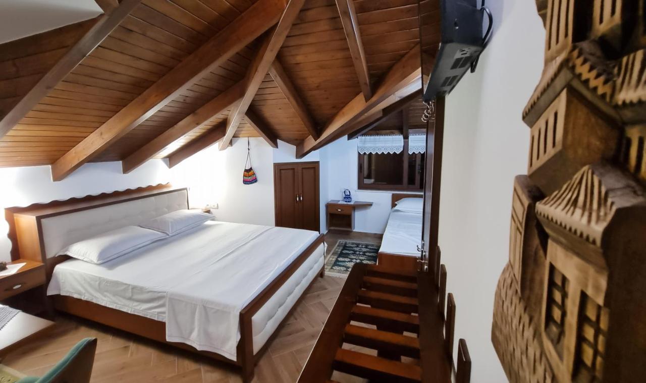 Master Hotel Берат Екстериор снимка