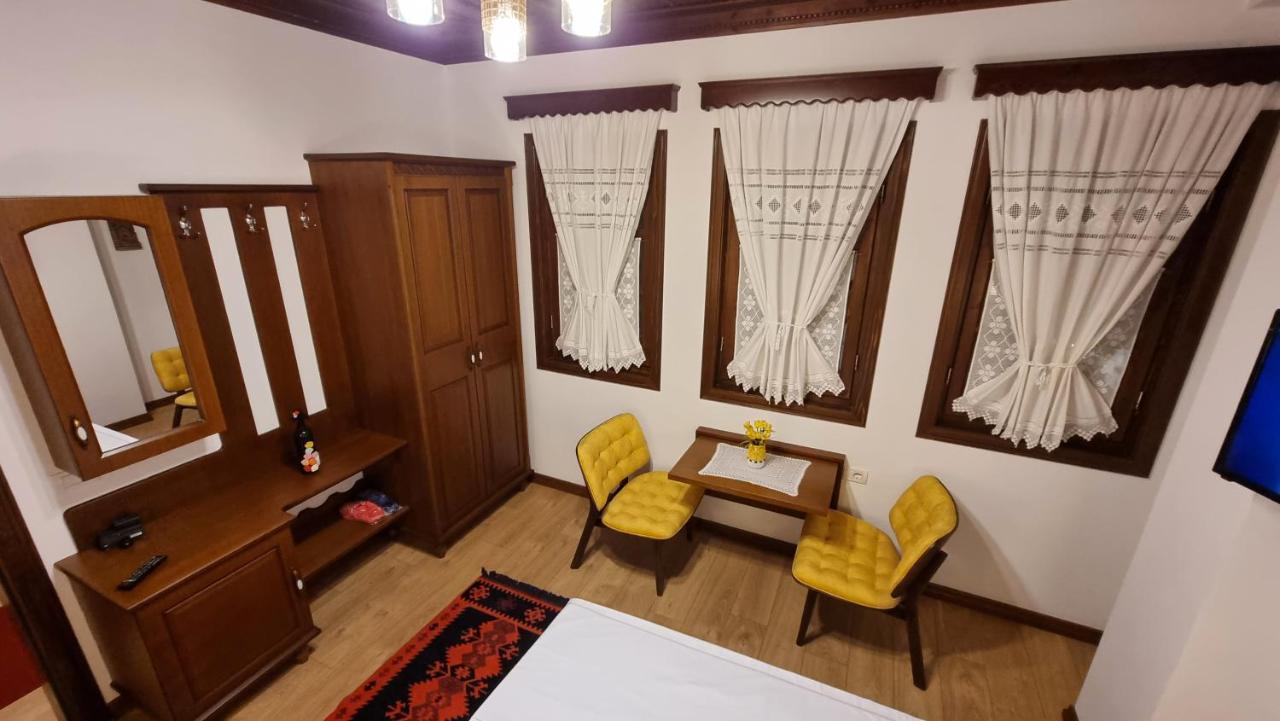 Master Hotel Берат Екстериор снимка